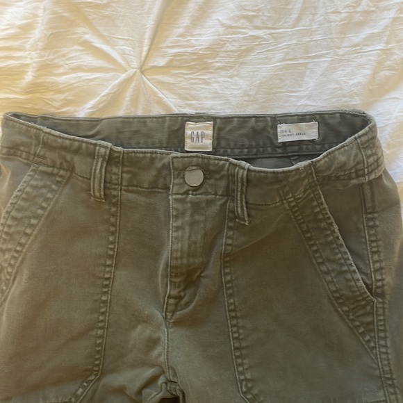 Gap Skinny Ankle Cargo Pants - Picture 3 of 3